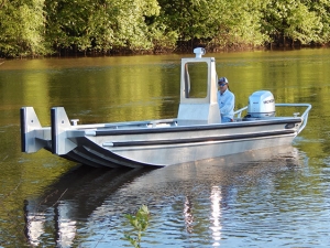 20 ft Push Work Boat Model 2072 Version 2