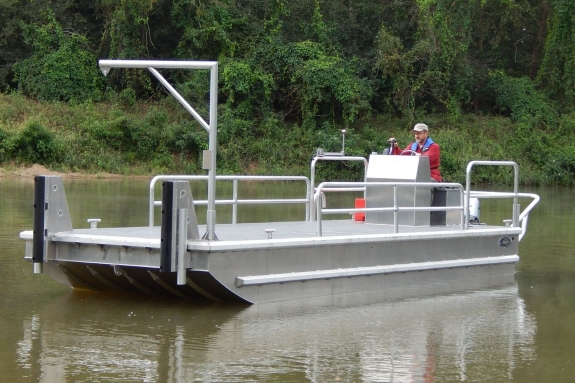 24 ft Deck Barge Model 24102 Version 4
